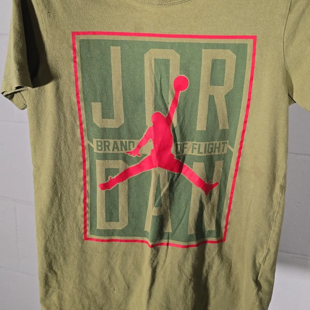 Jordan t shirt - Picture 2 of 5